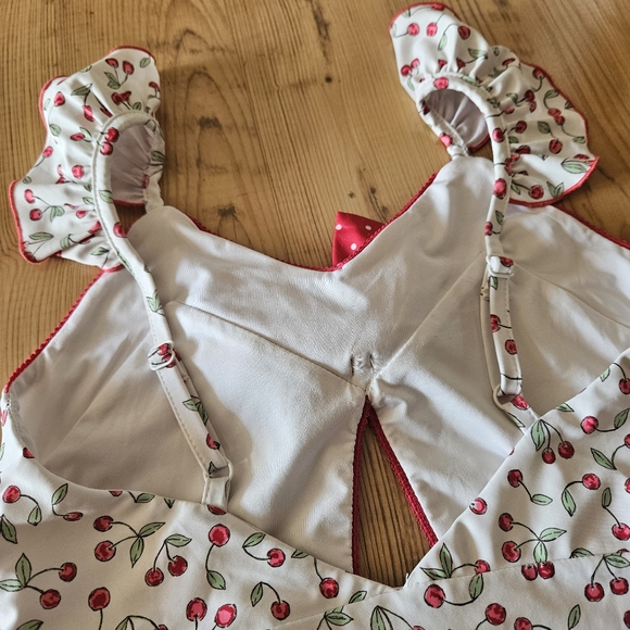 SweetHoney Girls Swimsuit - Picture 4 of 7